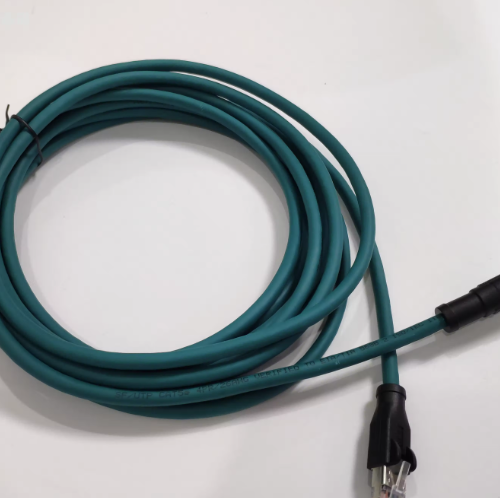 CCB-M12xDB9Y-05	COGNEX